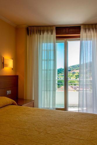 Hotel Mabu Ourense Zewnętrze zdjęcie