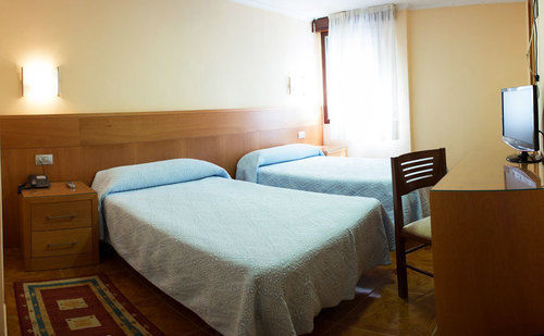 Hotel Mabu Ourense Zewnętrze zdjęcie